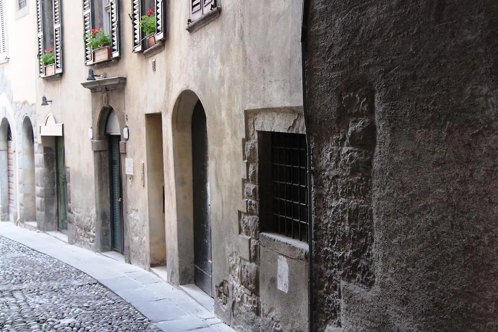 Dimora Del Riccio 2 Hotel Bergamo Apartment